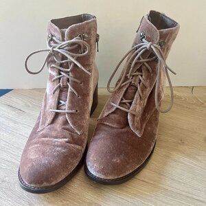 L. Paolo Velvet Lace Up Heel Boots Size 9